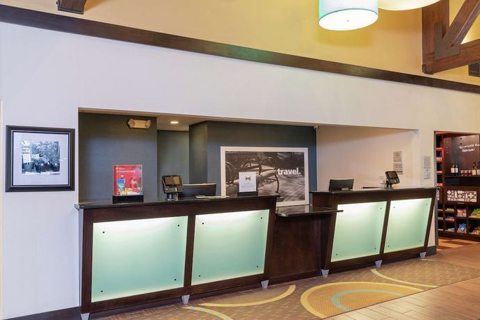 Imagen de los interiores del Hotel Hampton Inn And Suites Cleveland-airport/middleburg Heights. Foto 20