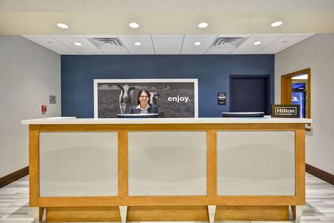 Imagen de los interiores del Hotel Hampton Inn And Suites Dallas/plano-east. Foto 17