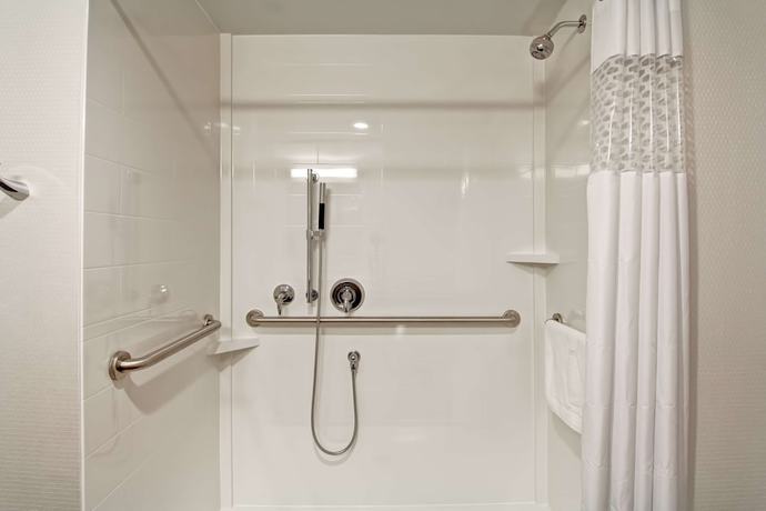 Imagen de la habitación del Hotel Hampton Inn And Suites Detroit/troy. Foto 4