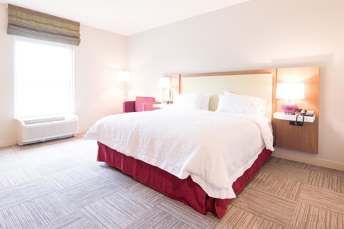 Imagen de la habitación del Hotel Hampton Inn And Suites Fayetteville. Foto 13