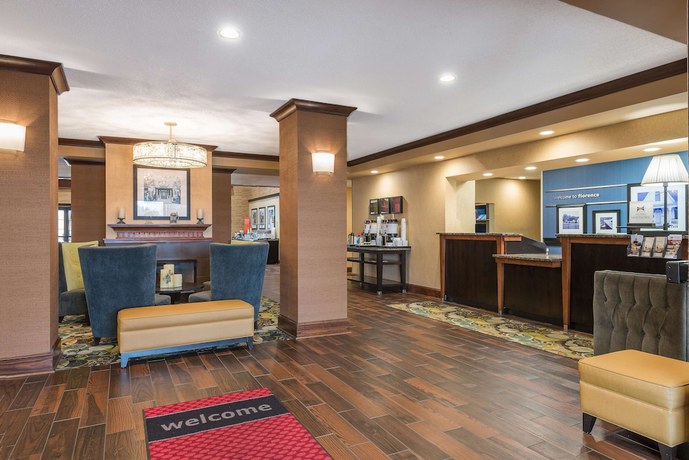 Imagen de los interiores del Hotel Hampton Inn And Suites Florence Center. Foto 20