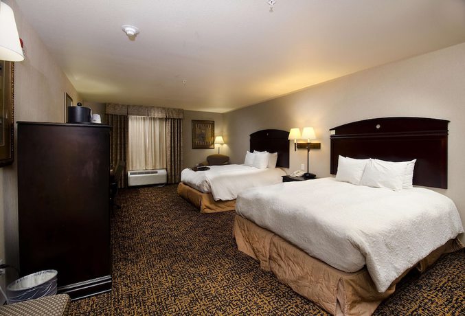 Imagen de la habitación del Hotel Hampton Inn And Suites Gallup. Foto 12