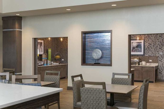 Imagen de los interiores del Hotel Hampton Inn And Suites Grand Rapids Downtown. Foto 16