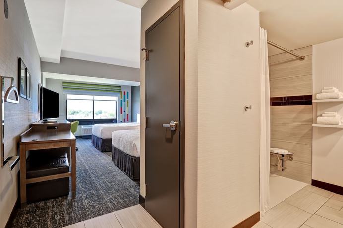 Imagen de la habitación del Hotel Hampton Inn And Suites Huntsville. Foto 2