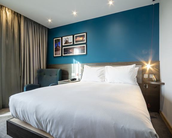 Imagen de la habitación del Hotel Hampton Inn And Suites Huntsville. Foto 6
