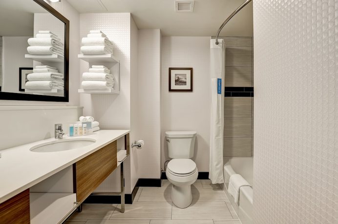 Imagen de la habitación del Hotel Hampton Inn And Suites Huntsville. Foto 8