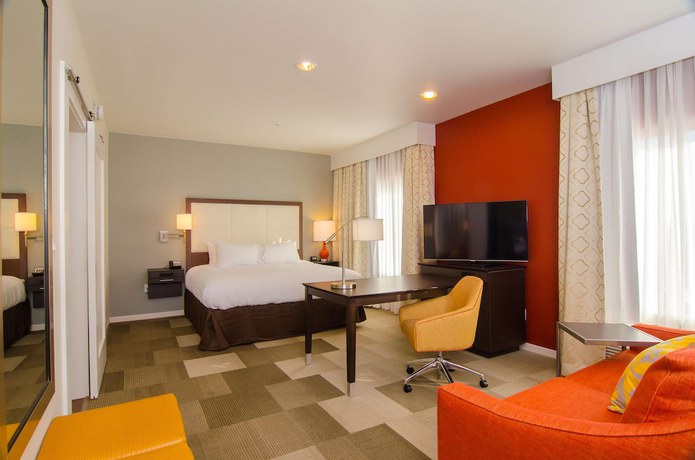 Imagen de la habitación del Hotel Hampton Inn And Suites Huntsville. Foto 11