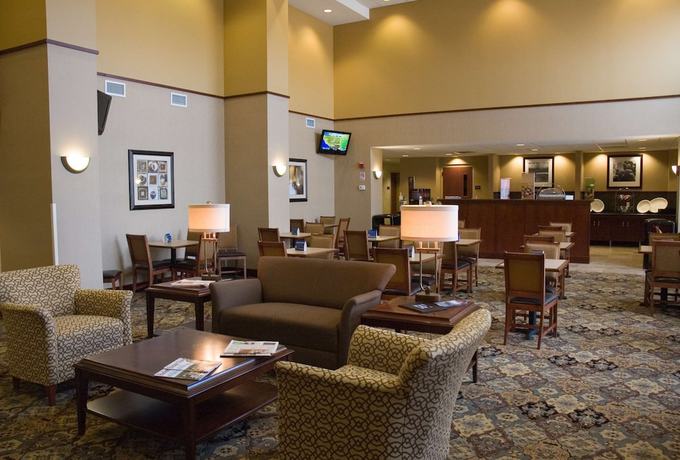 Imagen de los interiores del Hotel Hampton Inn And Suites Lino Lakes. Foto 18