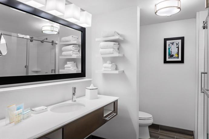 Imagen de la habitación del Hotel Hampton Inn And Suites Los Angeles/hollywood. Foto 8