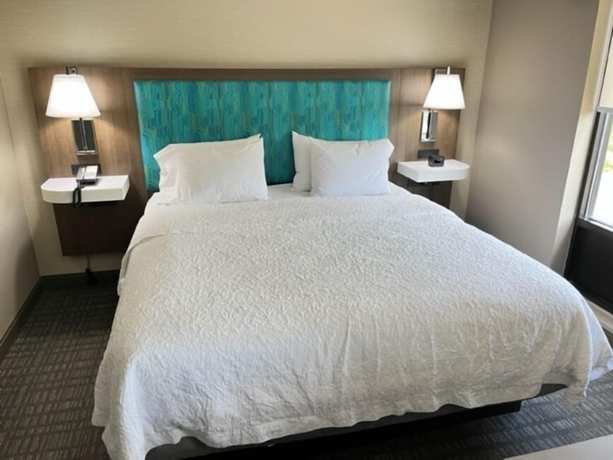 Imagen de la habitación del Hotel Hampton Inn And Suites Louisville East. Foto 9