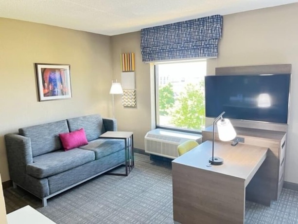 Imagen de la habitación del Hotel Hampton Inn And Suites Louisville East. Foto 15