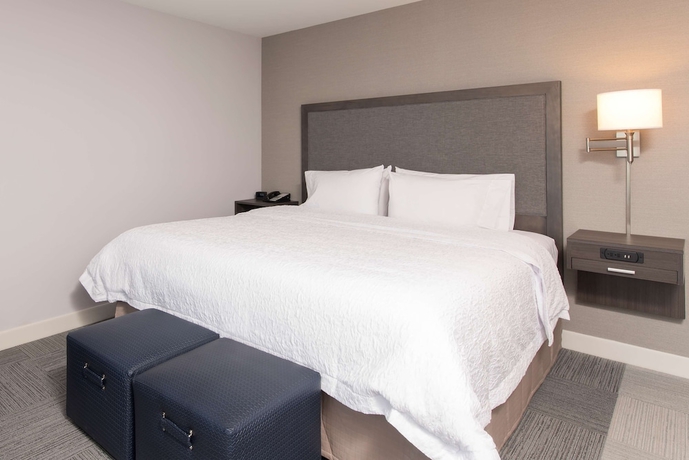 Imagen de la habitación del Hotel Hampton Inn And Suites Michigan City. Foto 6