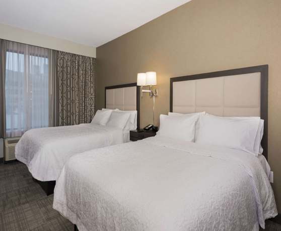 Imagen de la habitación del Hotel Hampton Inn And Suites Minneapolis University Area. Foto 5