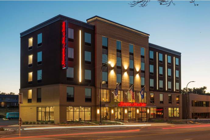 Imagen general del Hotel Hampton Inn And Suites Minneapolis University Area. Foto 1