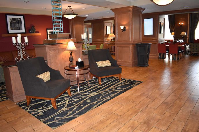 Imagen de los interiores del Hotel Hampton Inn And Suites Murfreesboro. Foto 20