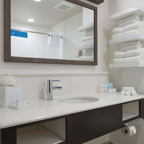 Imagen de la habitación del Hotel Hampton Inn And Suites Murrieta Temecula. Foto 3