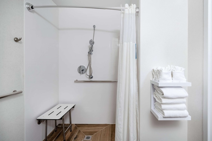 Imagen de la habitación del Hotel Hampton Inn And Suites Nashville/Franklin (Cool Springs). Foto 15