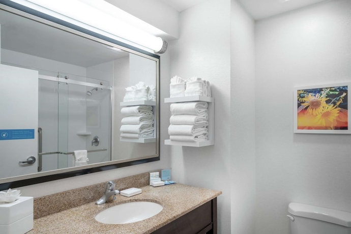 Imagen de la habitación del Hotel Hampton Inn And Suites Nashville/Franklin (Cool Springs). Foto 16