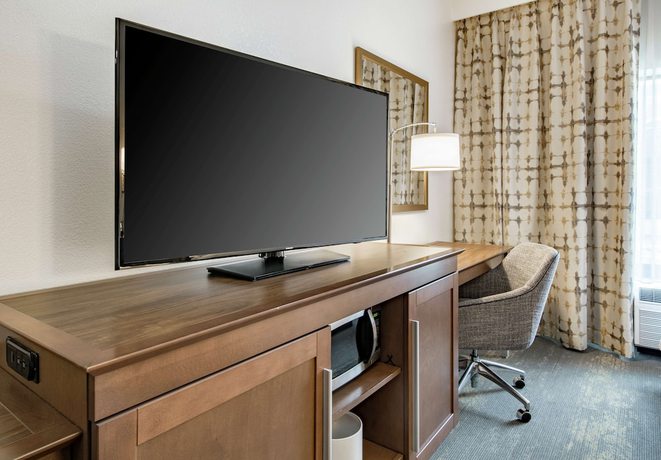 Imagen de la habitación del Hotel Hampton Inn And Suites Newport/cincinnati. Foto 8
