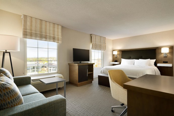 Imagen de la habitación del Hotel Hampton Inn And Suites Newport/middletown. Foto 2