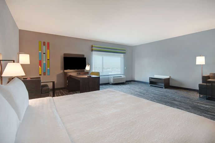 Imagen de la habitación del Hotel Hampton Inn And Suites Ontario Rancho Cucamonga. Foto 2