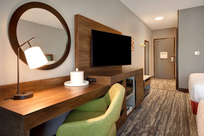 Imagen de la habitación del Hotel Hampton Inn And Suites Ontario Rancho Cucamonga. Foto 14