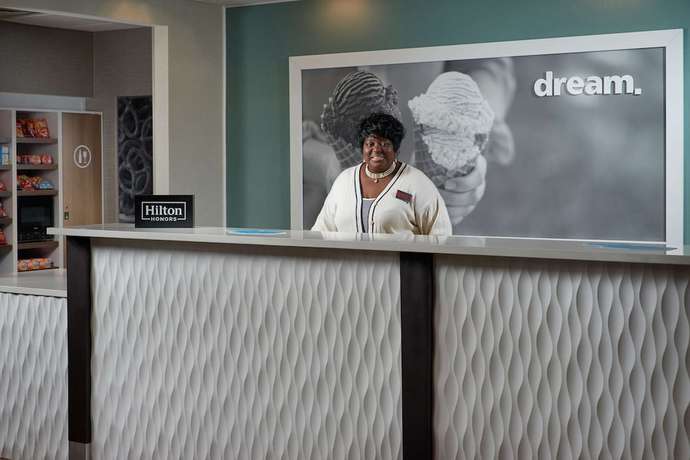 Imagen de los interiores del Hotel Hampton Inn And Suites Oxford Anniston. Foto 18