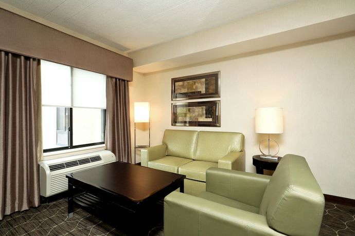 Imagen de la habitación del Hotel Hampton Inn And Suites Parsippany/north. Foto 6
