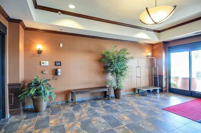 Imagen de los interiores del Hotel Hampton Inn And Suites Pinedale. Foto 17