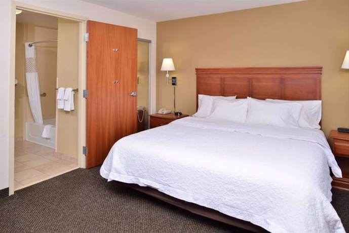 Imagen de la habitación del Hotel Hampton Inn And Suites Richmond, In. Foto 6