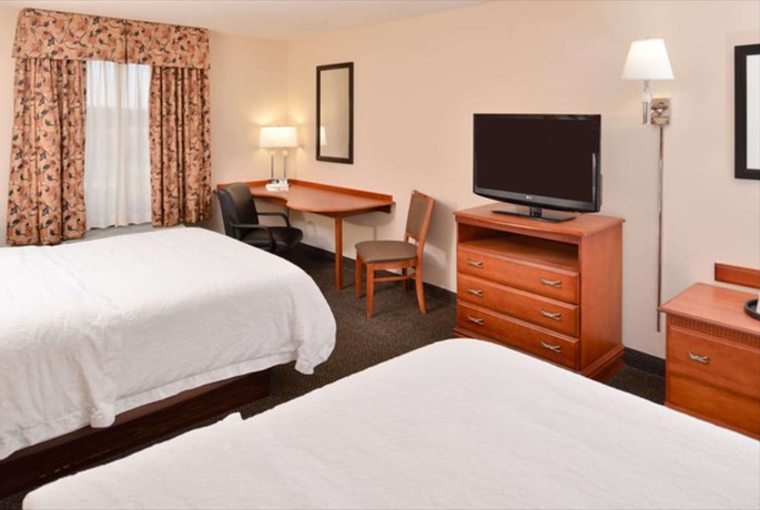 Imagen de la habitación del Hotel Hampton Inn And Suites Richmond, In. Foto 8