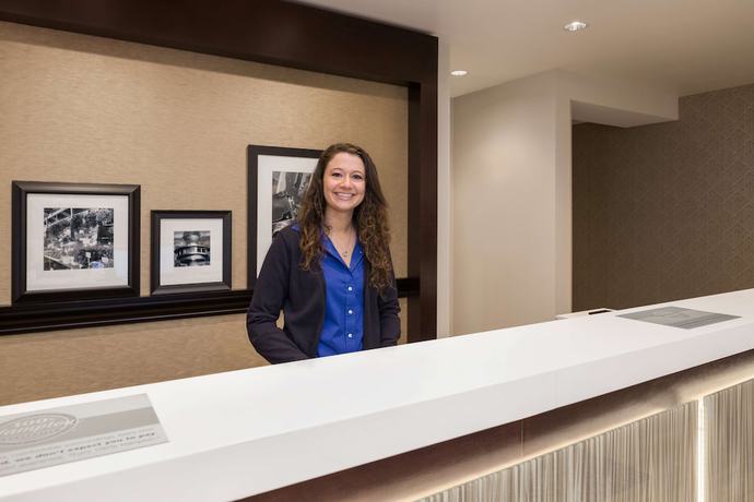 Imagen de los interiores del Hotel Hampton Inn And Suites Rosemont Chicago O'hare. Foto 16