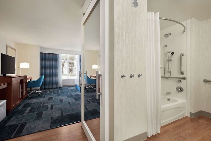 Imagen de la habitación del Hotel Hampton Inn And Suites Rosemont Chicago O'hare. Foto 2