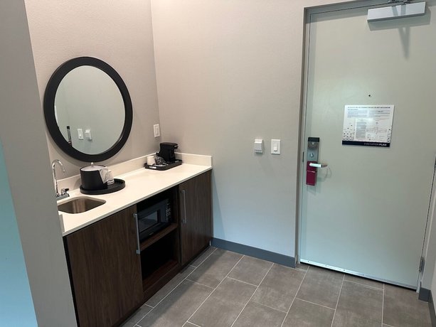 Imagen de la habitación del Hotel Hampton Inn And Suites Ruskin I-75. Foto 5