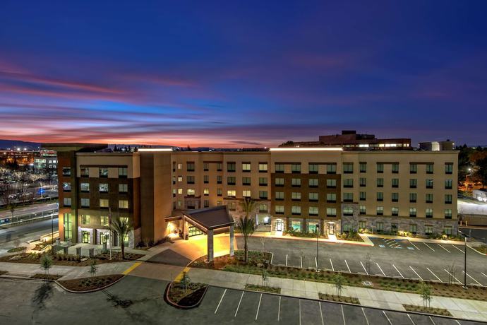Imagen general del Hotel Hampton Inn And Suites San Jose Airport. Foto 1