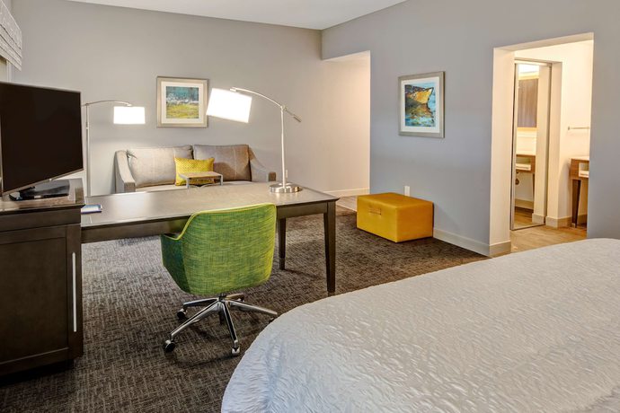 Imagen de la habitación del Hotel Hampton Inn And Suites San Jose Airport. Foto 15