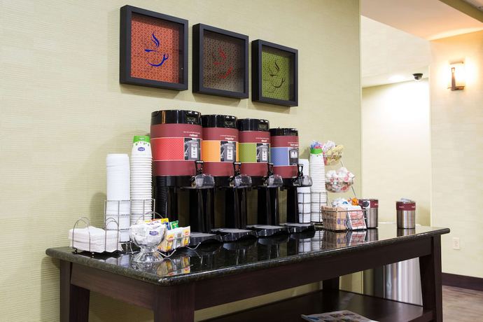 Imagen de los interiores del Hotel Hampton Inn And Suites Savannah - I-95 South - Gateway. Foto 18