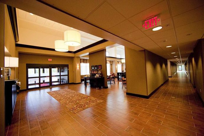 Imagen de los interiores del Hotel Hampton Inn And Suites Seattle. Foto 9