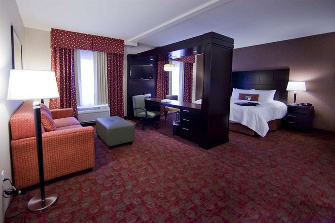 Imagen de los interiores del Hotel Hampton Inn And Suites Seattle. Foto 12