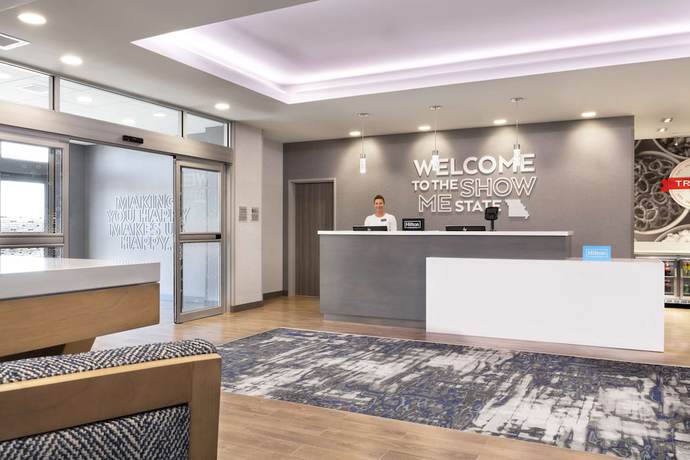 Imagen de los interiores del Hotel Hampton Inn And Suites St. Charles Old Town Area. Foto 17