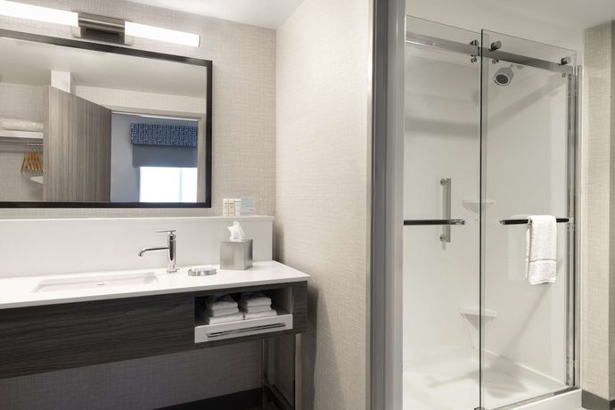 Imagen de la habitación del Hotel Hampton Inn And Suites St. Charles Old Town Area. Foto 14