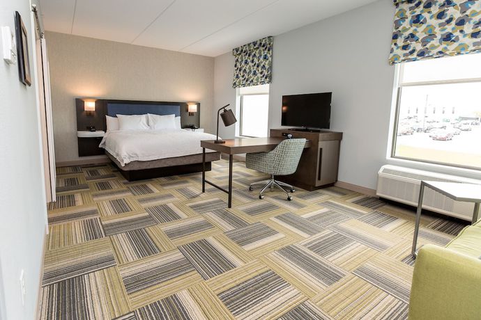 Imagen de la habitación del Hotel Hampton Inn And Suites Syracuse North Airport Area. Foto 6
