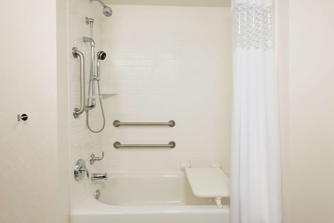 Imagen de la habitación del Hotel Hampton Inn And Suites Tampa Airport Avion Park Westshore. Foto 12