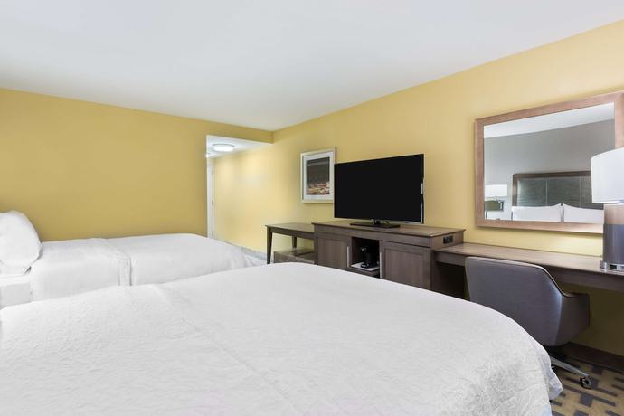 Imagen de la habitación del Hotel Hampton Inn And Suites Tampa Airport Avion Park Westshore. Foto 16