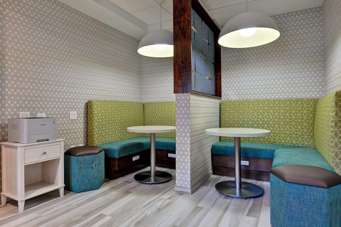 Imagen de los interiores del Hotel Hampton Inn And Suites Tampa Riverview Brandon. Foto 18