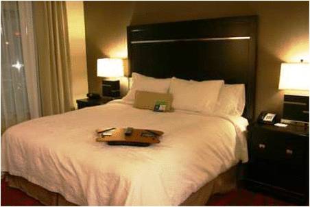Imagen de la habitación del Hotel Hampton Inn And Suites Tulsa/catoosa. Foto 5