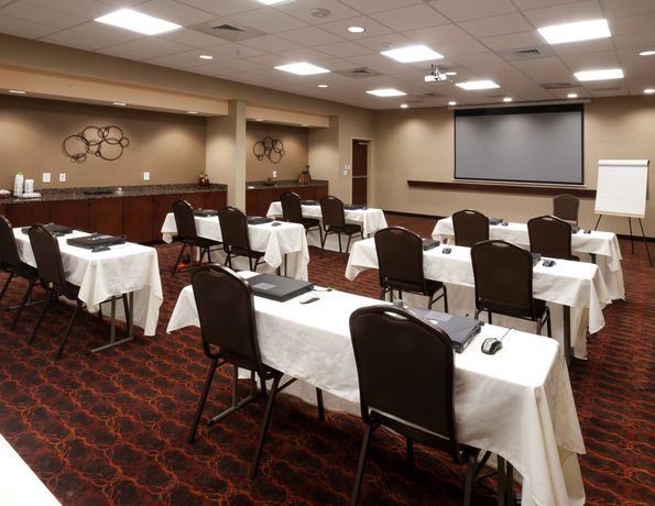 Imagen de los exteriores del Hotel Hampton Inn And Suites University Area. Foto 10