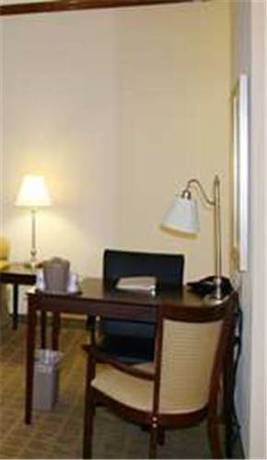 Imagen de la habitación del Hotel Hampton Inn And Suites Waxahachie. Foto 15