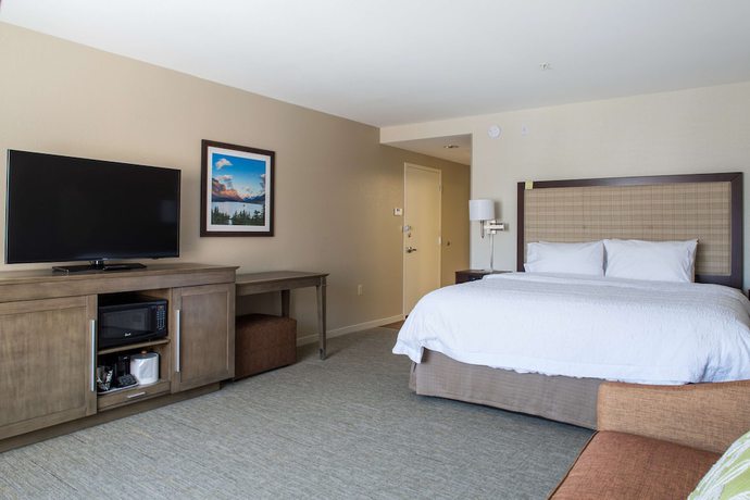 Imagen de la habitación del Hotel Hampton Inn And Suites Whitefish. Foto 15