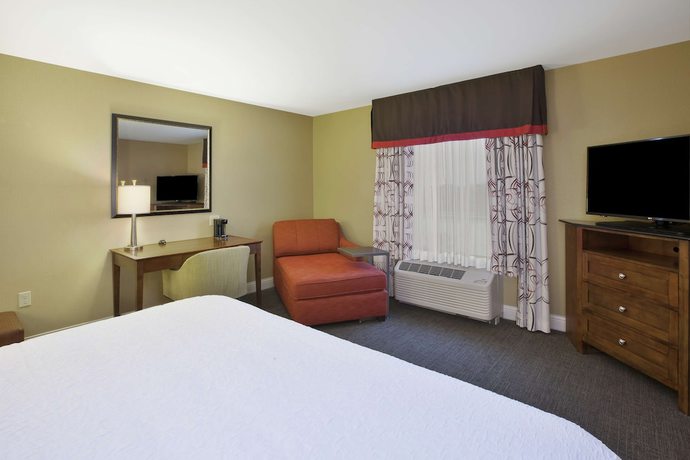 Imagen de la habitación del Hotel Hampton Inn And Suites Wichita Northeast. Foto 2